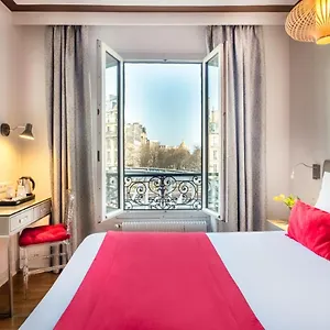 Eiffel Segur 3* Paříž